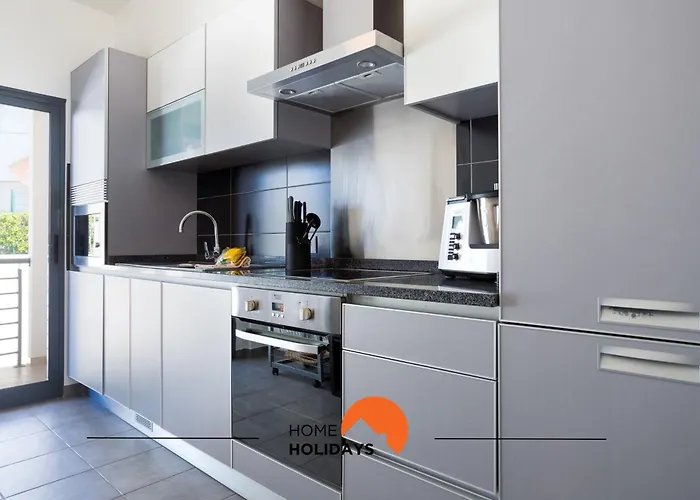 #194 Dream Flat By Holidays *